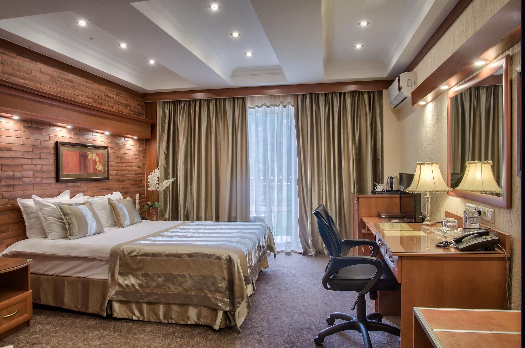 Hotel Uyut Αλμάτι Εξωτερικό φωτογραφία