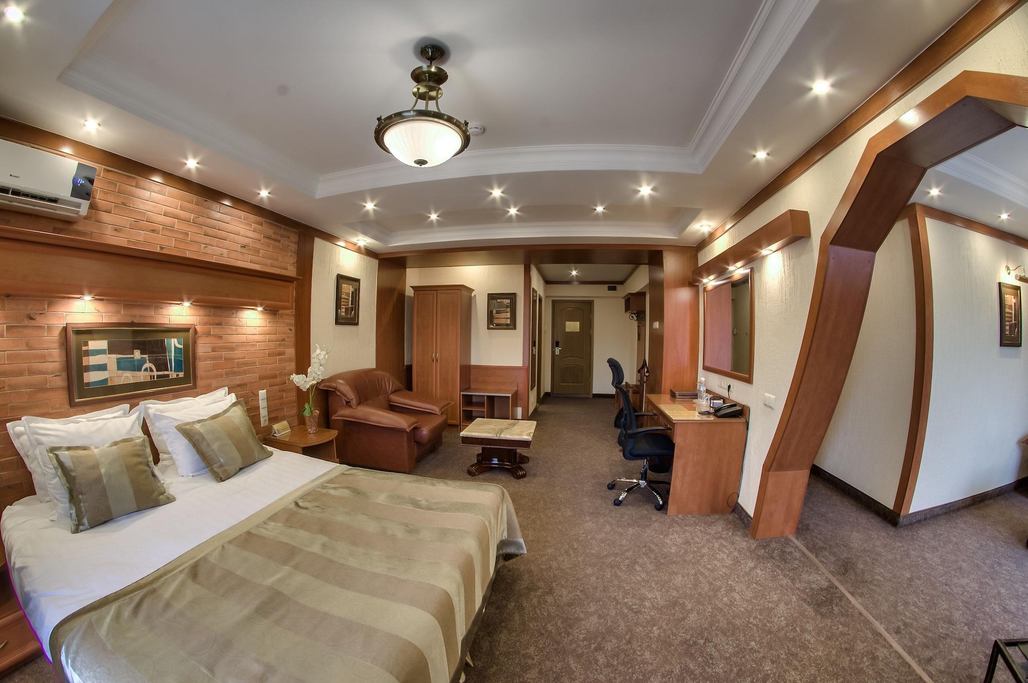 Hotel Uyut Αλμάτι Εξωτερικό φωτογραφία