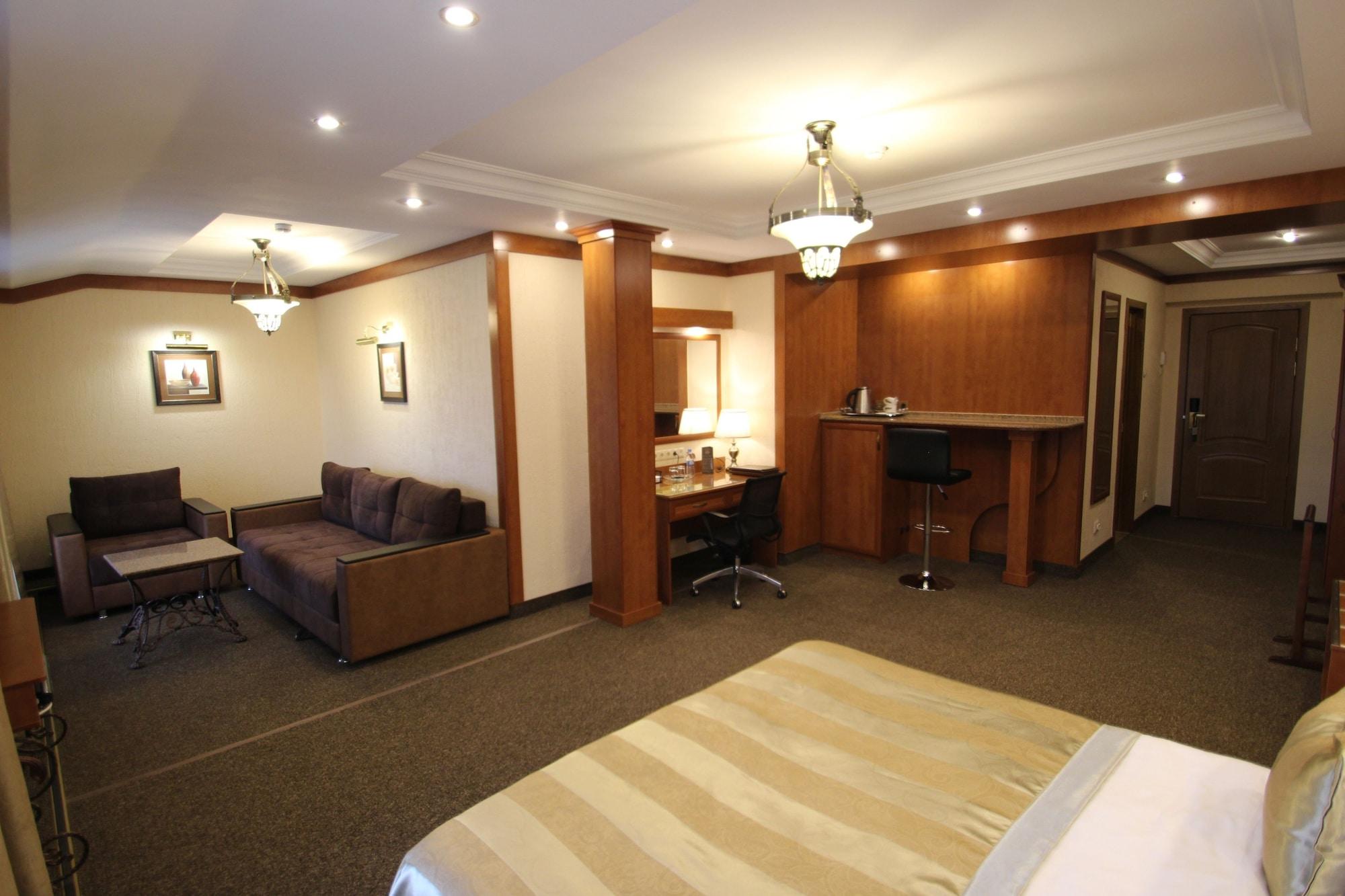Hotel Uyut Αλμάτι Εξωτερικό φωτογραφία