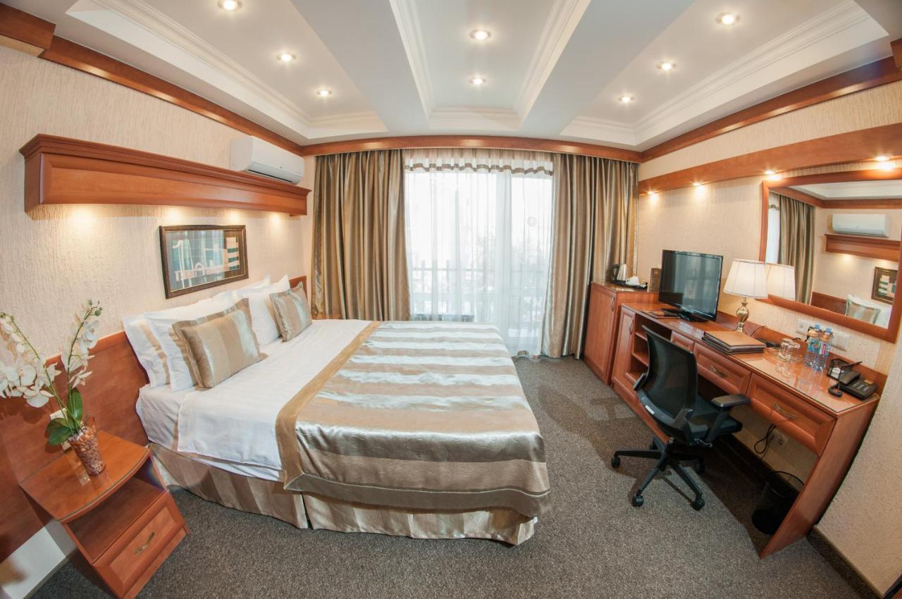 Hotel Uyut Αλμάτι Εξωτερικό φωτογραφία