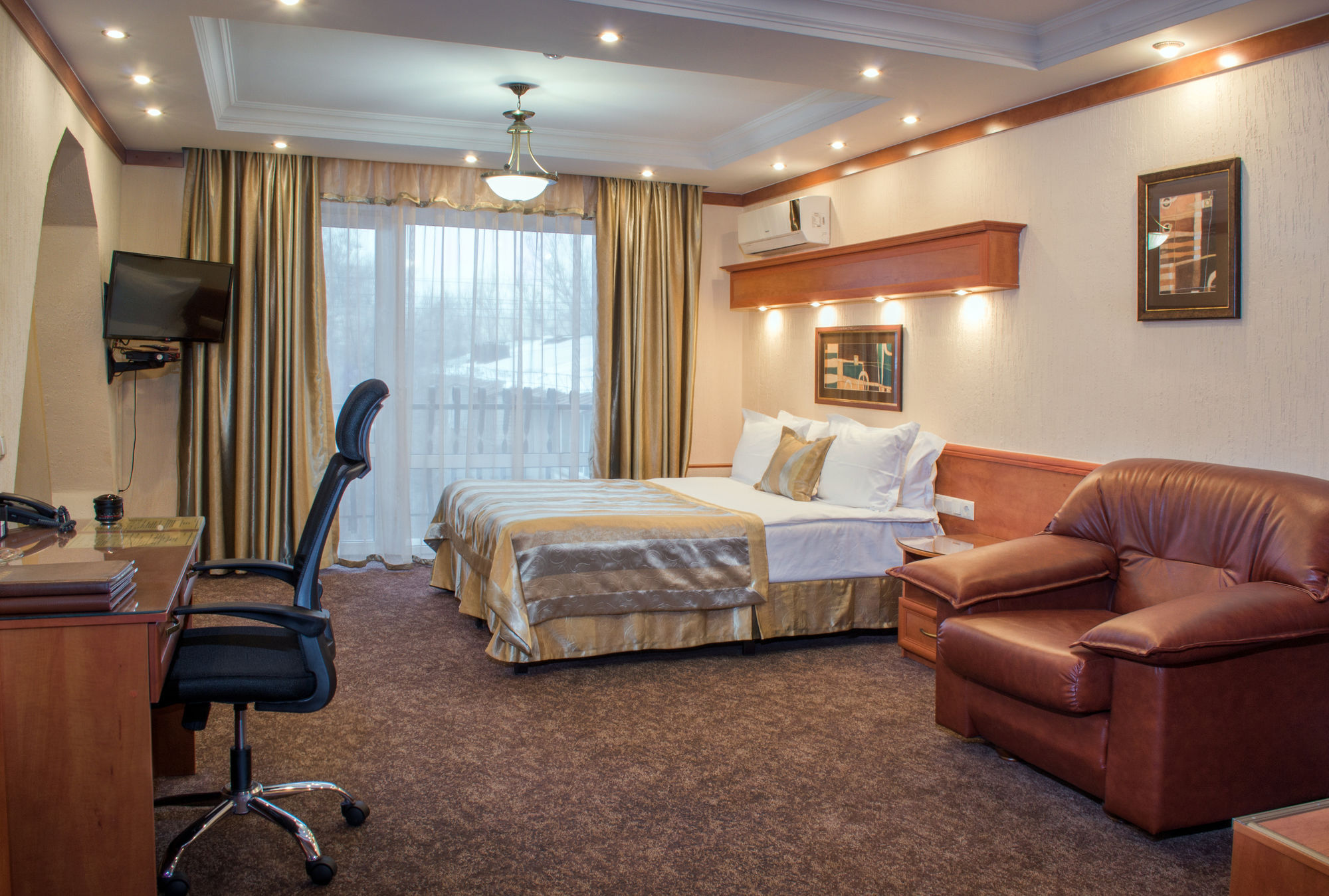 Hotel Uyut Αλμάτι Εξωτερικό φωτογραφία