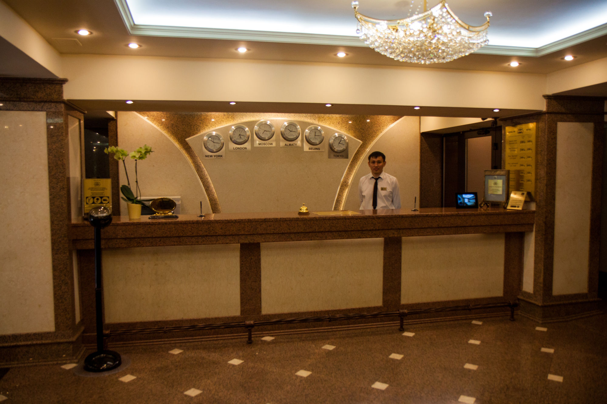 Hotel Uyut Αλμάτι Εξωτερικό φωτογραφία