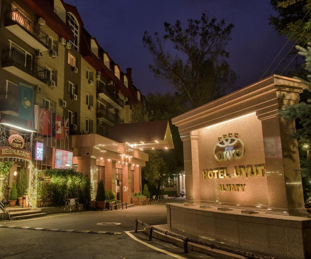 Hotel Uyut Αλμάτι Εξωτερικό φωτογραφία