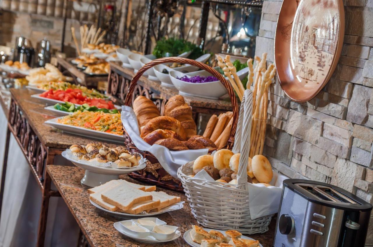 Hotel Uyut Αλμάτι Εξωτερικό φωτογραφία