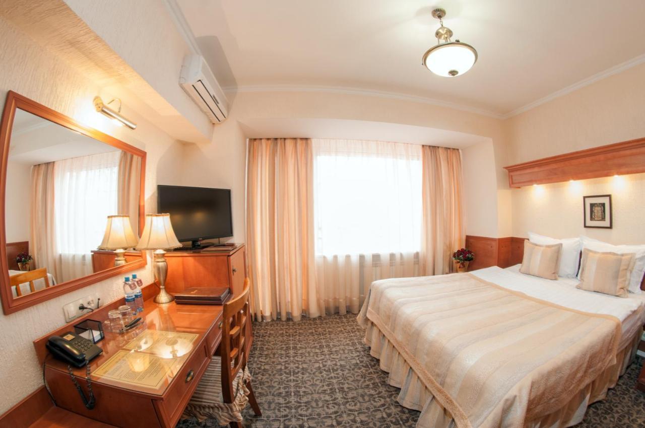Hotel Uyut Αλμάτι Εξωτερικό φωτογραφία